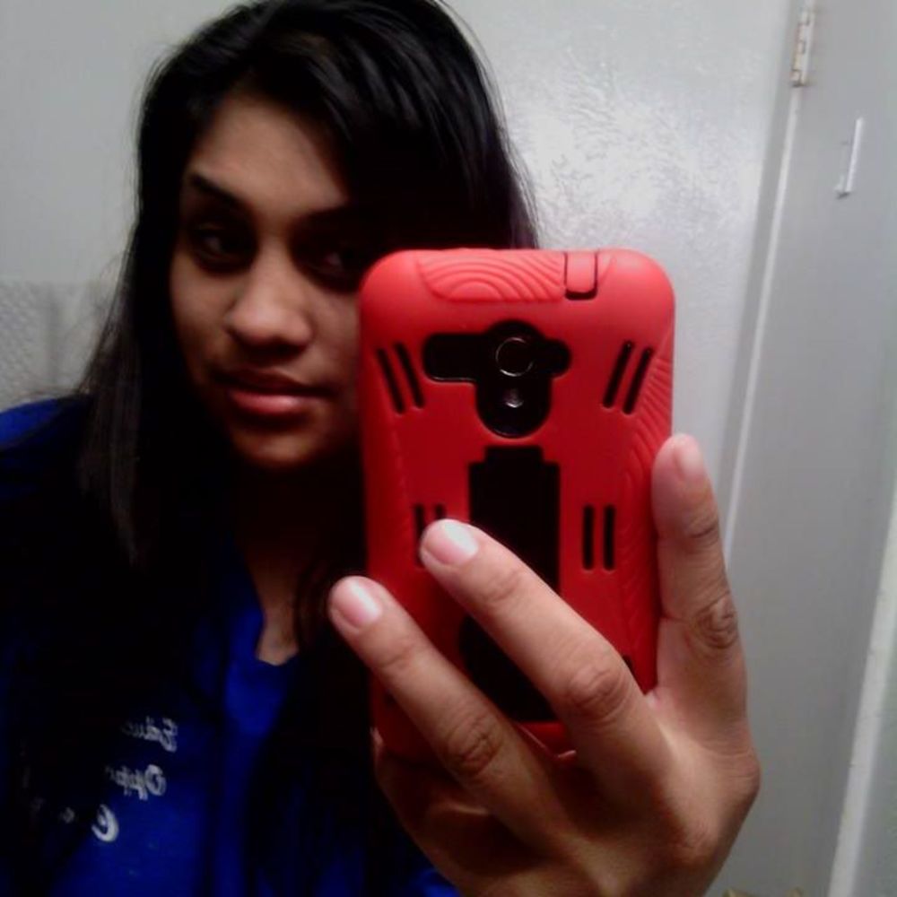 Meet your Posher, Amelia